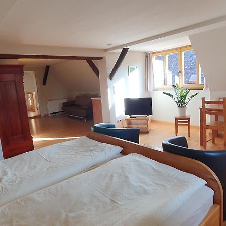 Pension Robinienhof Schadeleben Buitenkant foto